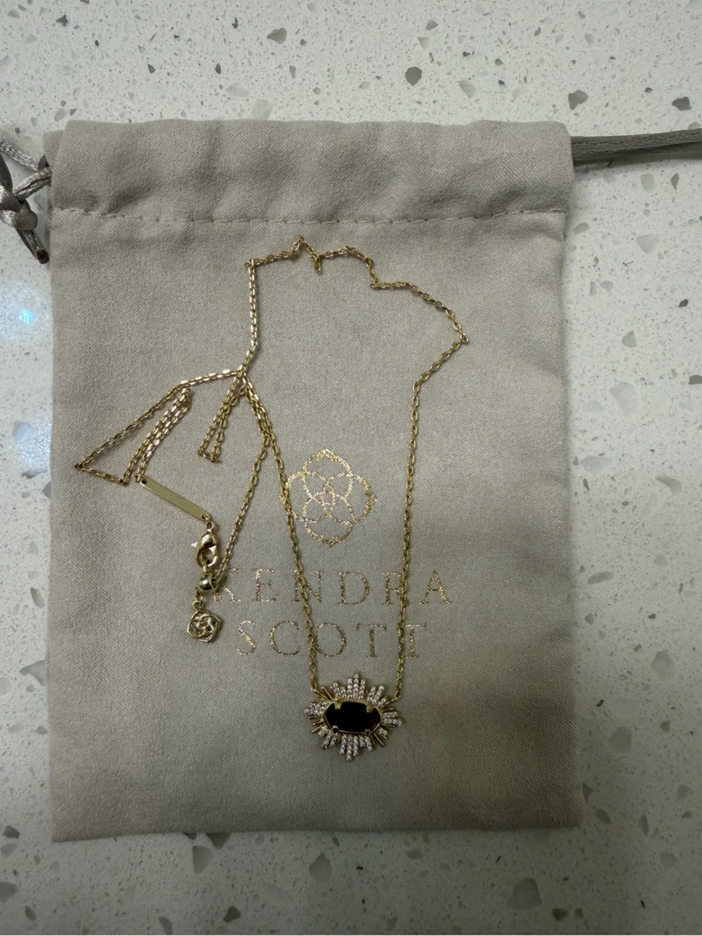 Kendra Scott Grayson Sunburst Frame in Red Glass